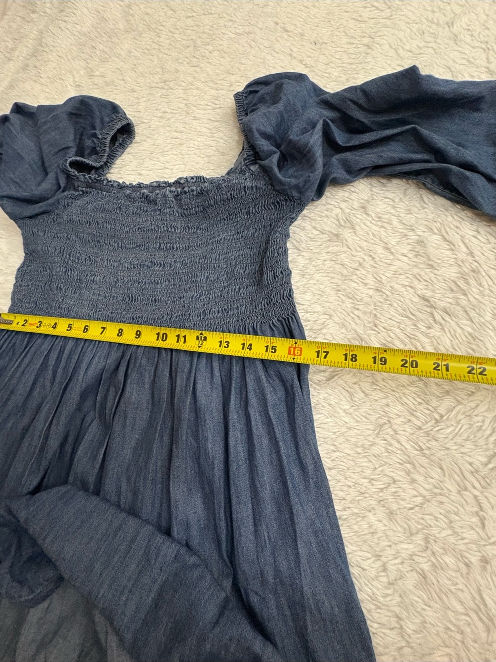 Gap Western Denim Dress Boho
Chic Smocked Ruched PuffLong
Sleeve Womens Large - Picture 9 of 12